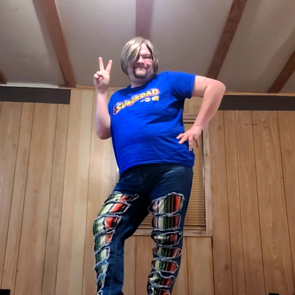 Meet your Posher, Jamie